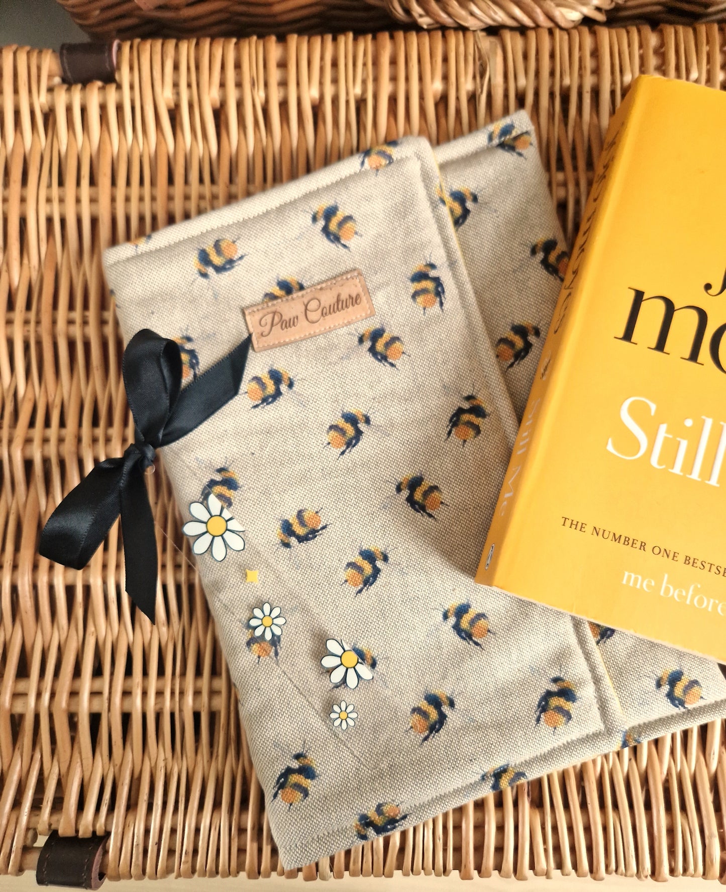 Daisy Acrylic Bookmark