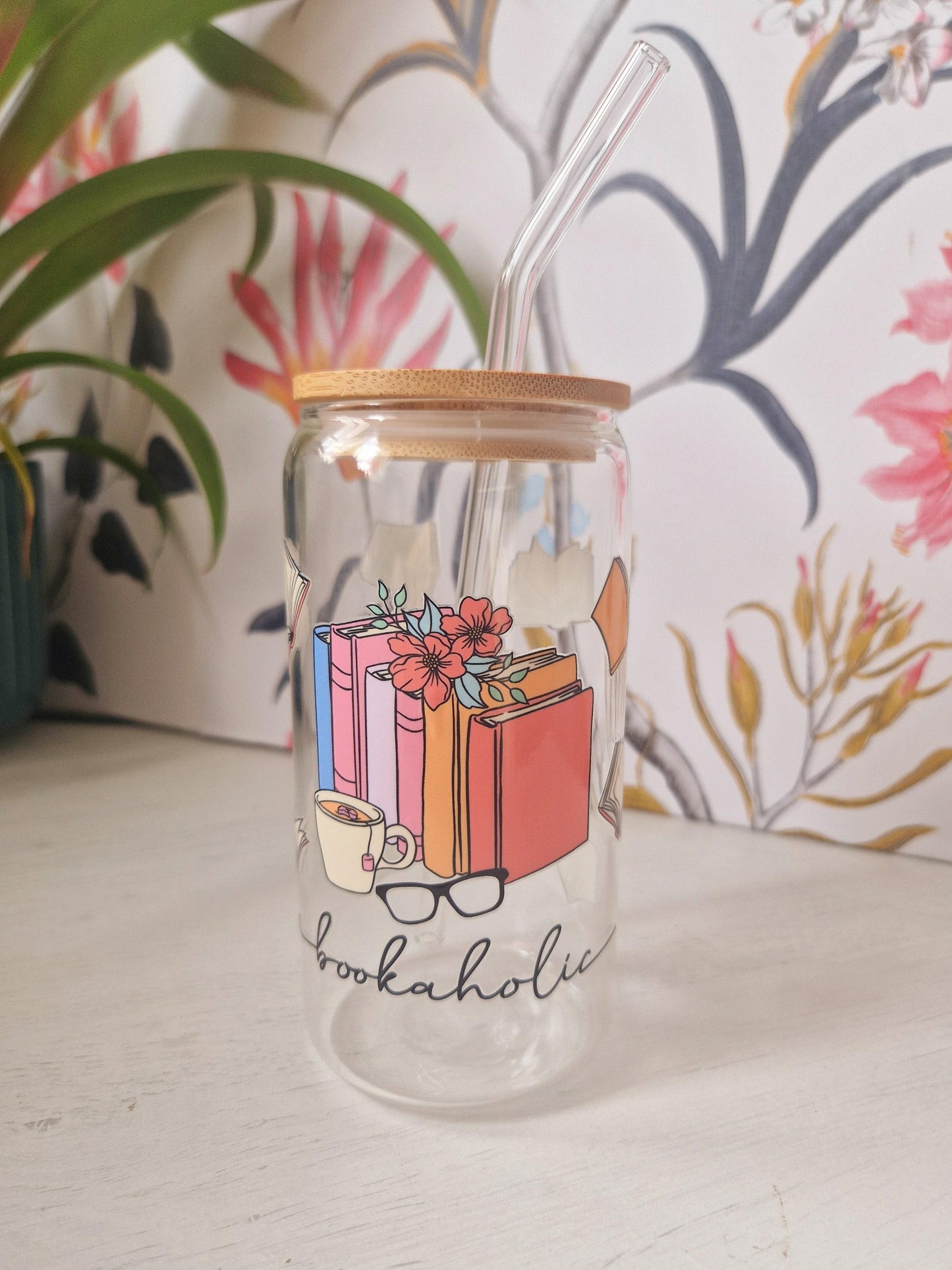 Bookaholic 16 oz Libbey Glass